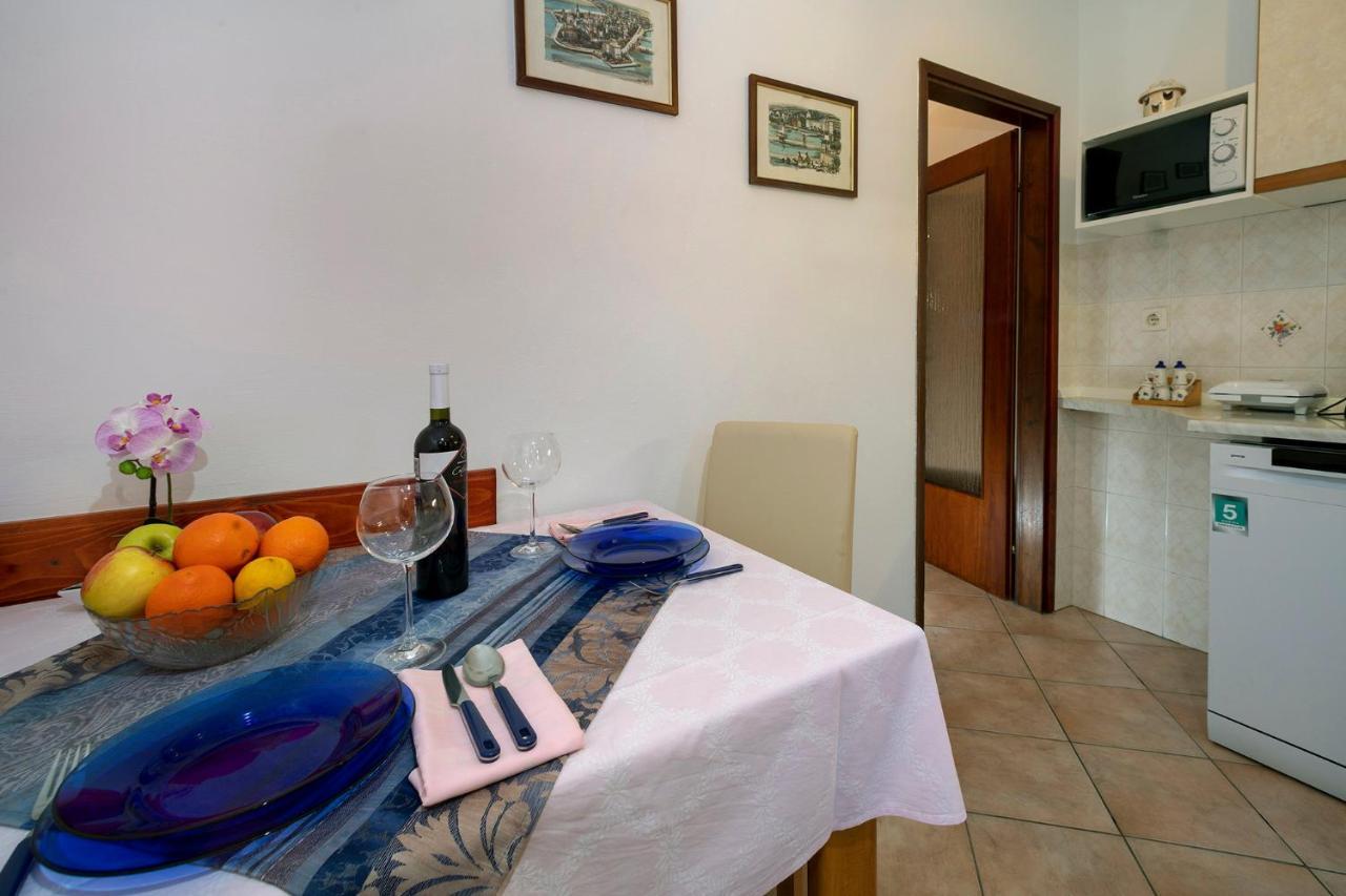 Apartman Ornela Poreč Zewnętrze zdjęcie